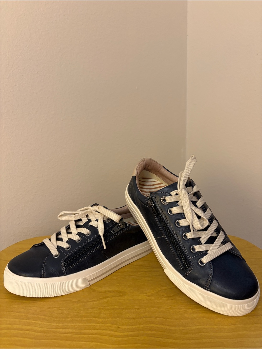 Taos Z-Soul Lux Leather Zip Platform Sneakers, Navy/Stone color